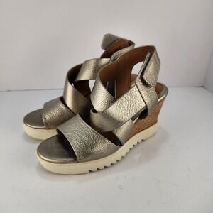 Sofft Women's 7M Gold Metallic Leather Strappy Wedge Platform Sandals